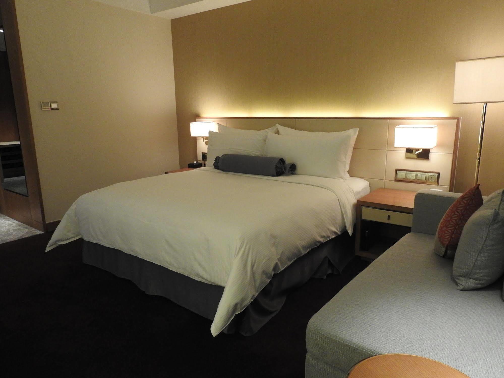 Radisson Blu Hotel Kashgar Ngoại thất bức ảnh