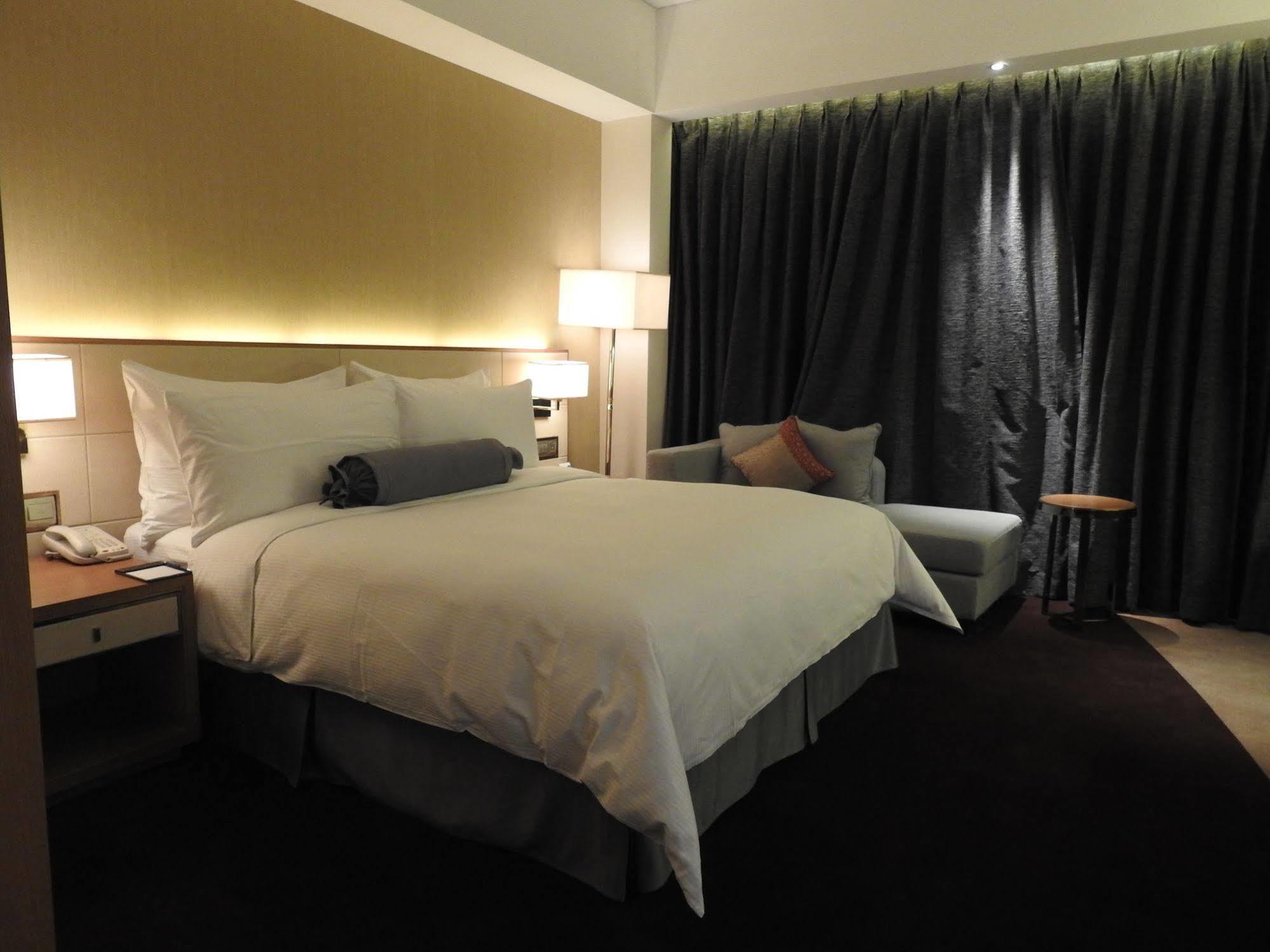 Radisson Blu Hotel Kashgar Ngoại thất bức ảnh