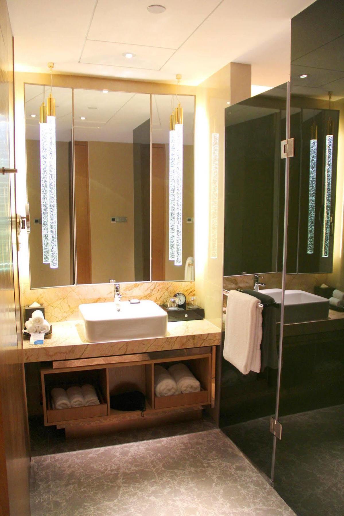 Radisson Blu Hotel Kashgar Ngoại thất bức ảnh